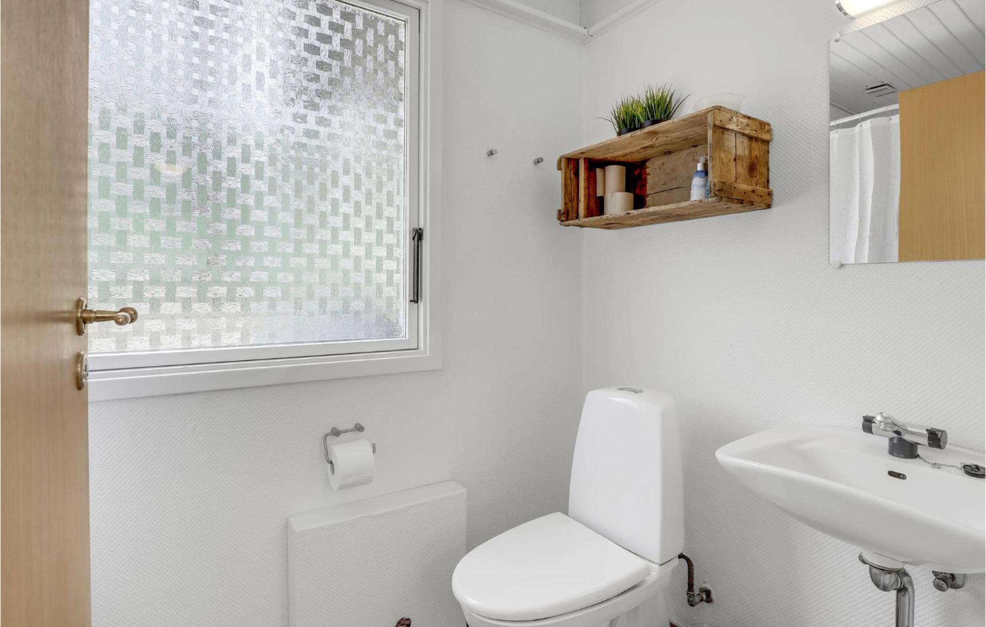 Lovely Home In Nexo With Kitchen Zewnętrze zdjęcie