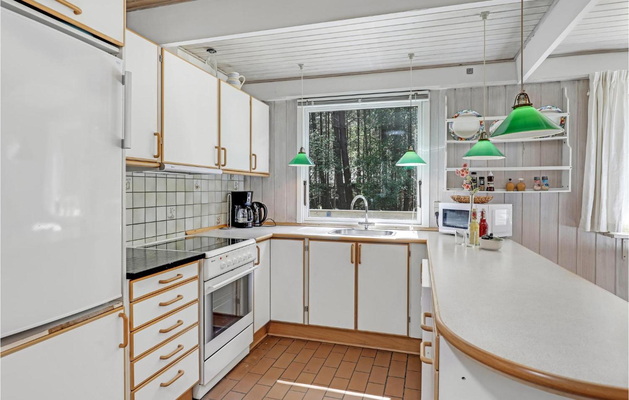Lovely Home In Nexo With Kitchen Zewnętrze zdjęcie